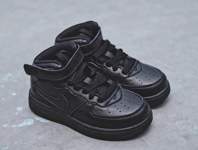 Kids Nike Air Force Ones 04